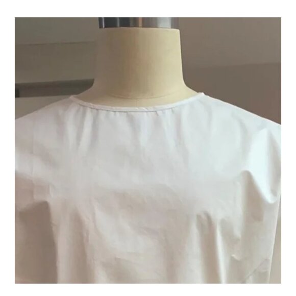 10 Piece Disposable Isolation Gown - Size: Large - Non Surgical - 10 Gowns - Picture 7 of 13